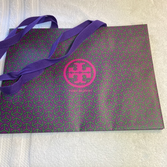 Tory Burch Shopping Bag - Picture 2 of 6